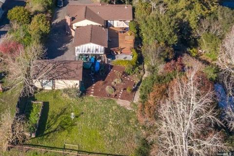 7285 Baker Ln, Sebastopol, CA 95472 photo 2
