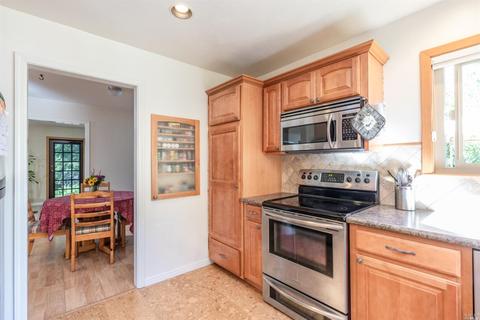 7285 Baker Ln, Sebastopol, CA 95472 photo 8