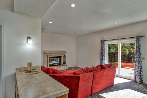 207 Chris St, Windsor, CA 95492 photo 11