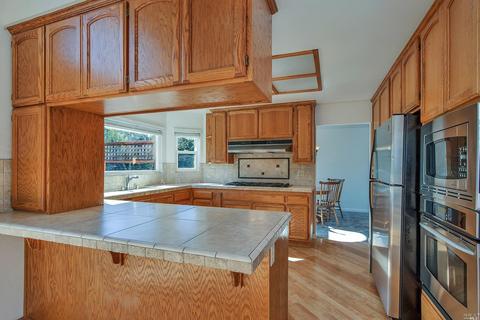 207 Chris St, Windsor, CA 95492 photo 15