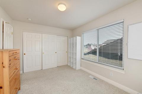 1167 Rochioli Dr, Windsor, CA 95492 photo 14