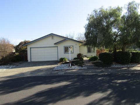 8576 Lark Dr, Cotati, CA 94931 photo 1