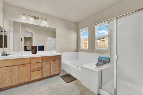 1652 Vicksburg Dr, Fairfield, CA 94533 photo 32