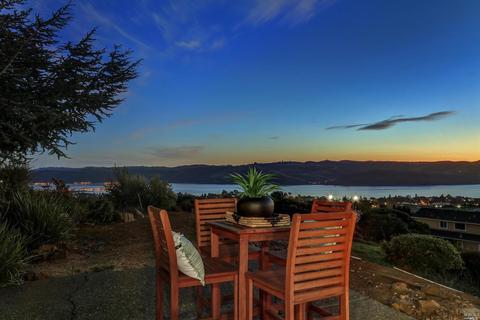 306 Baker Ct, Benicia, CA 94510 photo 41