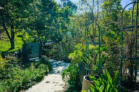 2 Endeavor Dr, Corte Madera, CA 94925 photo 6