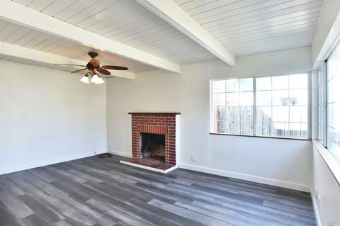 392 Lovers Ln, Vacaville, CA 95688 photo 3