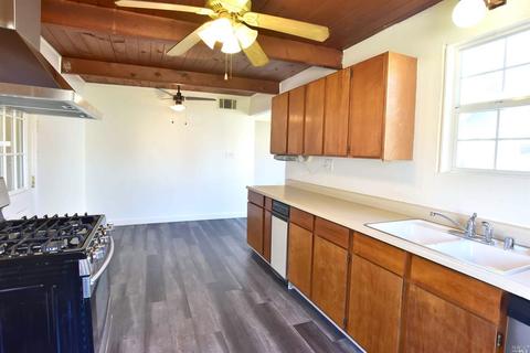 392 Lovers Ln, Vacaville, CA 95688 photo 8