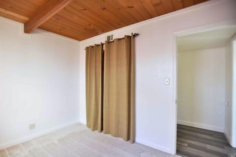 392 Lovers Ln, Vacaville, CA 95688 photo 12