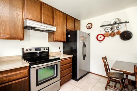 950 Pembroke Way, Dixon, CA 95620 photo 24