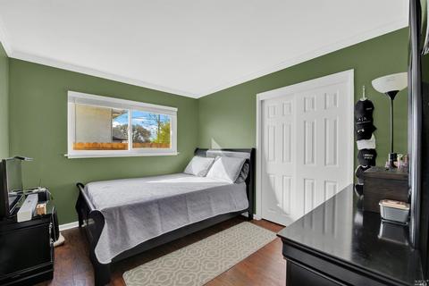 1501 Eisenhower St, Fairfield, CA 94533 photo 11