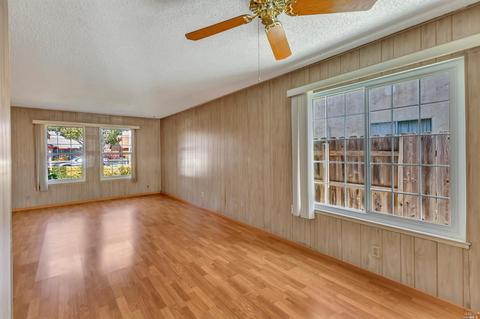 147 Carnation Cir, Vallejo, CA 94589 photo 9