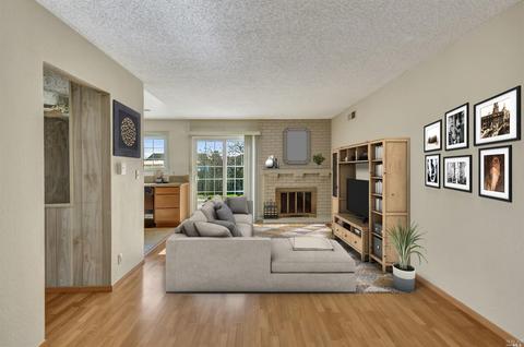 147 Carnation Cir, Vallejo, CA 94589 photo 3