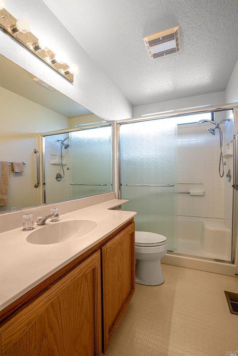 105 Elsbree Cir, Windsor, CA 95492 photo 12