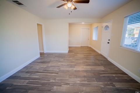 331 Sawyer St, Vallejo, CA 94589 photo 4