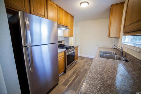 331 Sawyer St, Vallejo, CA 94589 photo 7