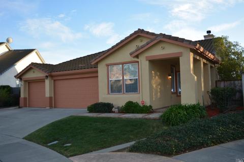 1682 River Oaks Cir, Fairfield, CA 94533 photo 2
