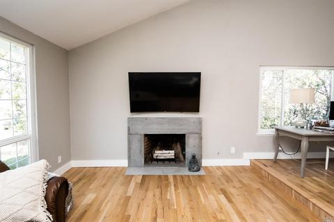 1124 Estates Dr, Napa, CA 94558 photo 4