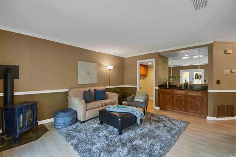 121 Breezewalk Dr, Vallejo, CA 94591 photo 14