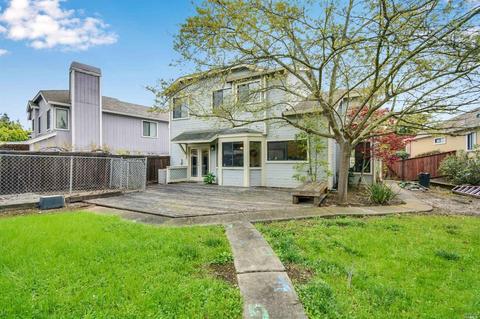 121 Breezewalk Dr, Vallejo, CA 94591 photo 33