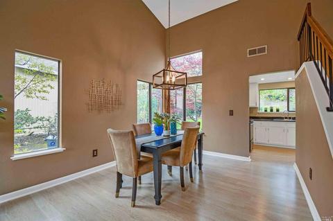 121 Breezewalk Dr, Vallejo, CA 94591 photo 6