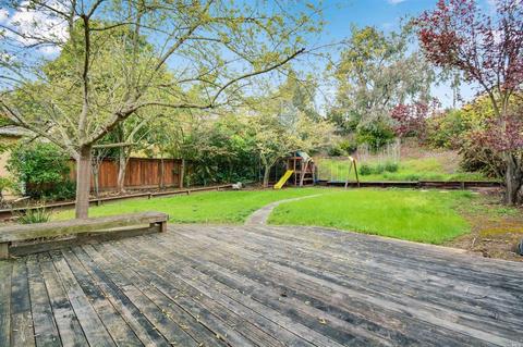121 Breezewalk Dr, Vallejo, CA 94591 photo 29
