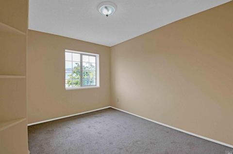 121 Breezewalk Dr, Vallejo, CA 94591 photo 24