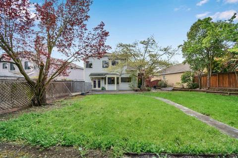 121 Breezewalk Dr, Vallejo, CA 94591 photo 32