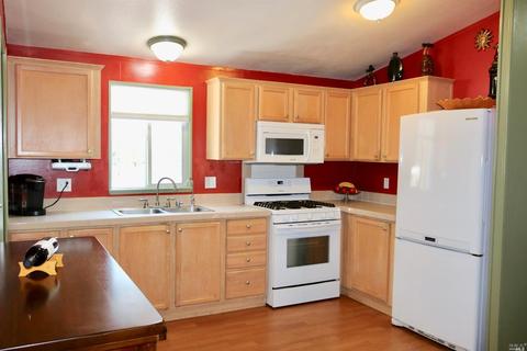 105 Brian St #105, Windsor, CA 95492 photo 7