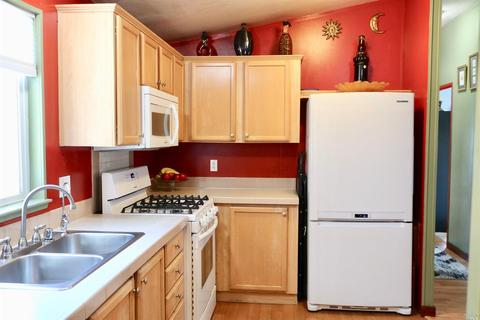 105 Brian St #105, Windsor, CA 95492 photo 8