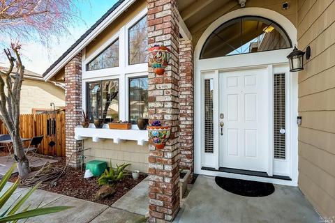 697 Wellfleet Dr, Vallejo, CA 94591 photo 1