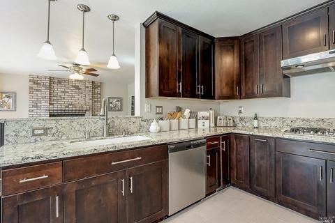 697 Wellfleet Dr, Vallejo, CA 94591 photo 10