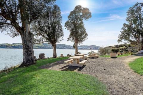 697 Wellfleet Dr, Vallejo, CA 94591 photo 40