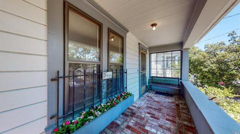 339 Walnut St, Petaluma, CA 94952 photo 2