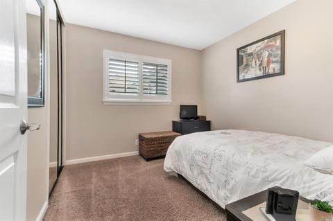 324 Cottonwood Dr, Vallejo, CA 94591 photo 18