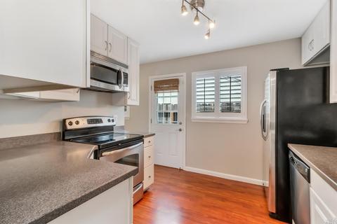 324 Cottonwood Dr, Vallejo, CA 94591 photo 12