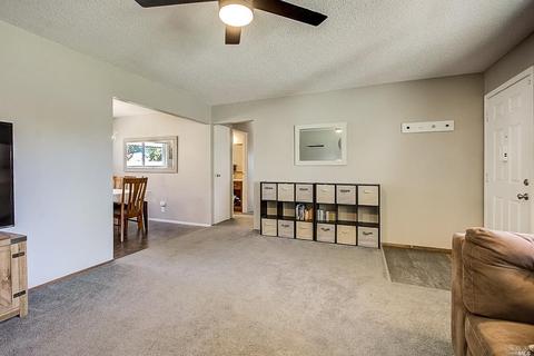 1374 Flint Way, Fairfield, CA 94533 photo 7