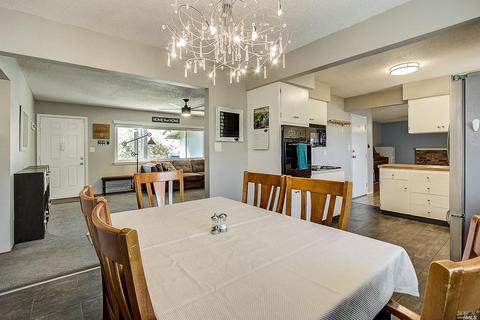 1374 Flint Way, Fairfield, CA 94533 photo 9