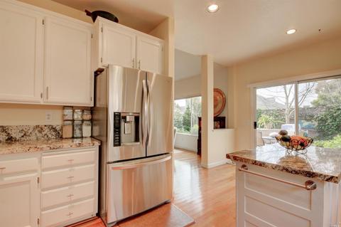1071 Elsbree Ln, Windsor, CA 95492 photo 18