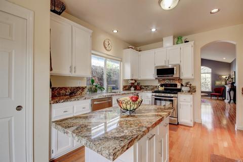 1071 Elsbree Ln, Windsor, CA 95492 photo 16