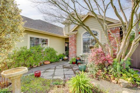 1071 Elsbree Ln, Windsor, CA 95492 photo 4