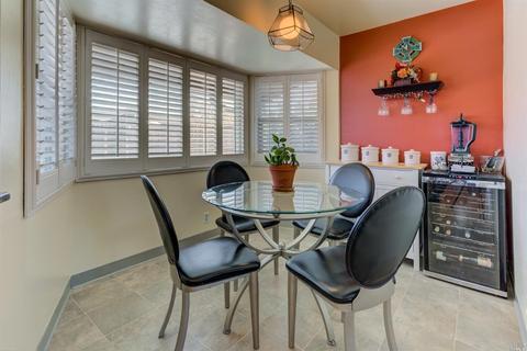 712 Corte Crestview Ct, Vacaville, CA 95688 photo 7