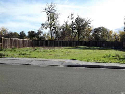 463 Riverview Dr, Ukiah, CA 95482 photo 1