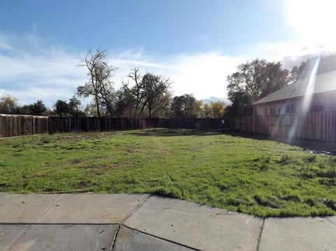 463 Riverview Dr, Ukiah, CA 95482 photo 2