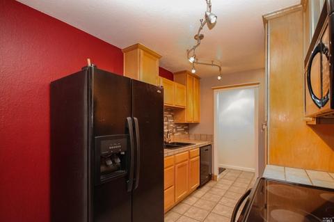 842 Studding Sail St, Vacaville, CA 95687 photo 9