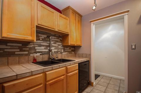 842 Studding Sail St, Vacaville, CA 95687 photo 10