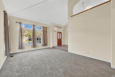 2013 Moss Valley Dr, Fairfield, CA 94534 photo 8
