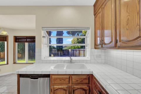2013 Moss Valley Dr, Fairfield, CA 94534 photo 19