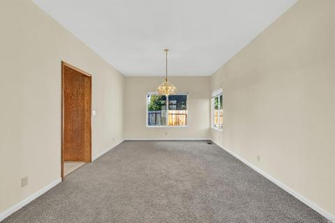 2013 Moss Valley Dr, Fairfield, CA 94534 photo 9