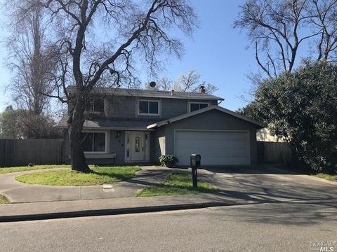 625 Calmace Dr, Dixon, CA 95620 photo 2