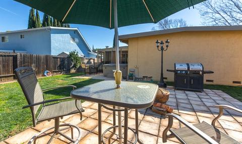 261 Springvalley Dr, Vacaville, CA 95687 photo 31